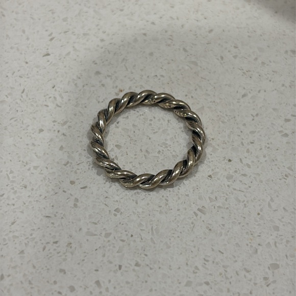 Pandora twist ring - Picture 2 of 3